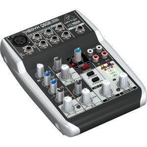 MEZCLADORA BEHRINGER MOD. Q502USB