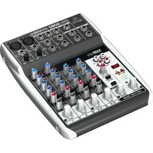 MEZCLADORA BEHRINGER MOD. Q802USB
